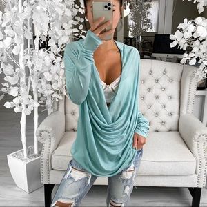 ekattire Tops - BELLAā in Aqua Blue ekattire Tops - BELLAā in Aqua Blue